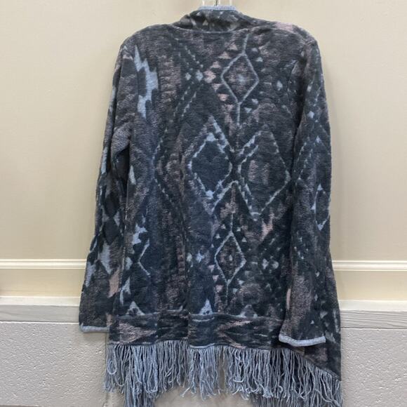 Lucky Brand NWT women’s size small Aztec print fringe jacket - Picture 6 of 6